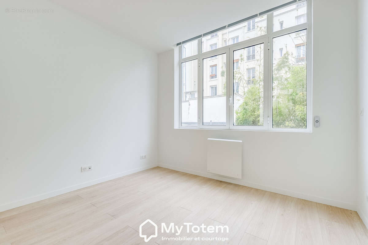 Appartement à PARIS-11E