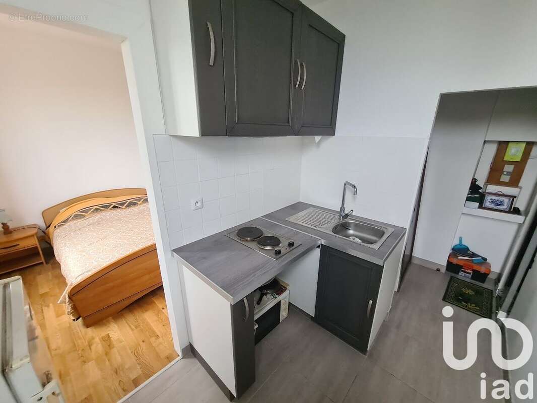 Photo 6 - Appartement à AUBERVILLIERS