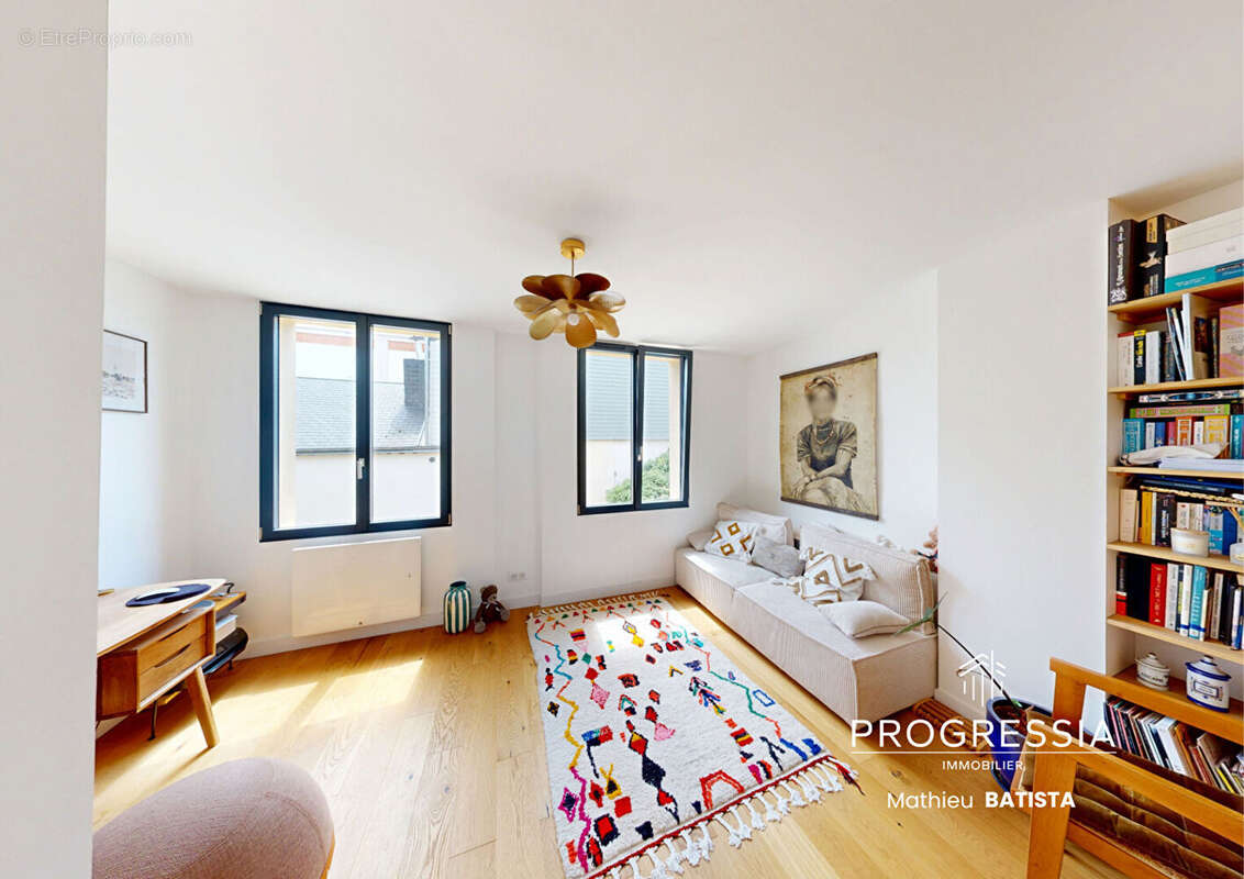 LE HAVRE - GOBELINS RARE À LA VENTE - Maison entièrement rénovée de 117 m² avec grande terrasse et double garage - photo 6