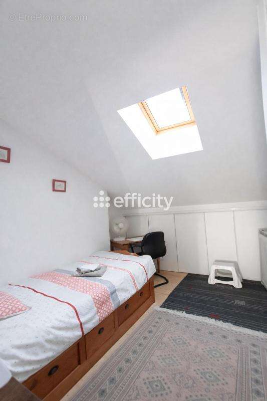 Maison 139 m² à Chaunay  - photo 13