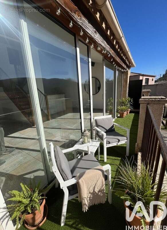 Photo 9 - Appartement à SALERNES