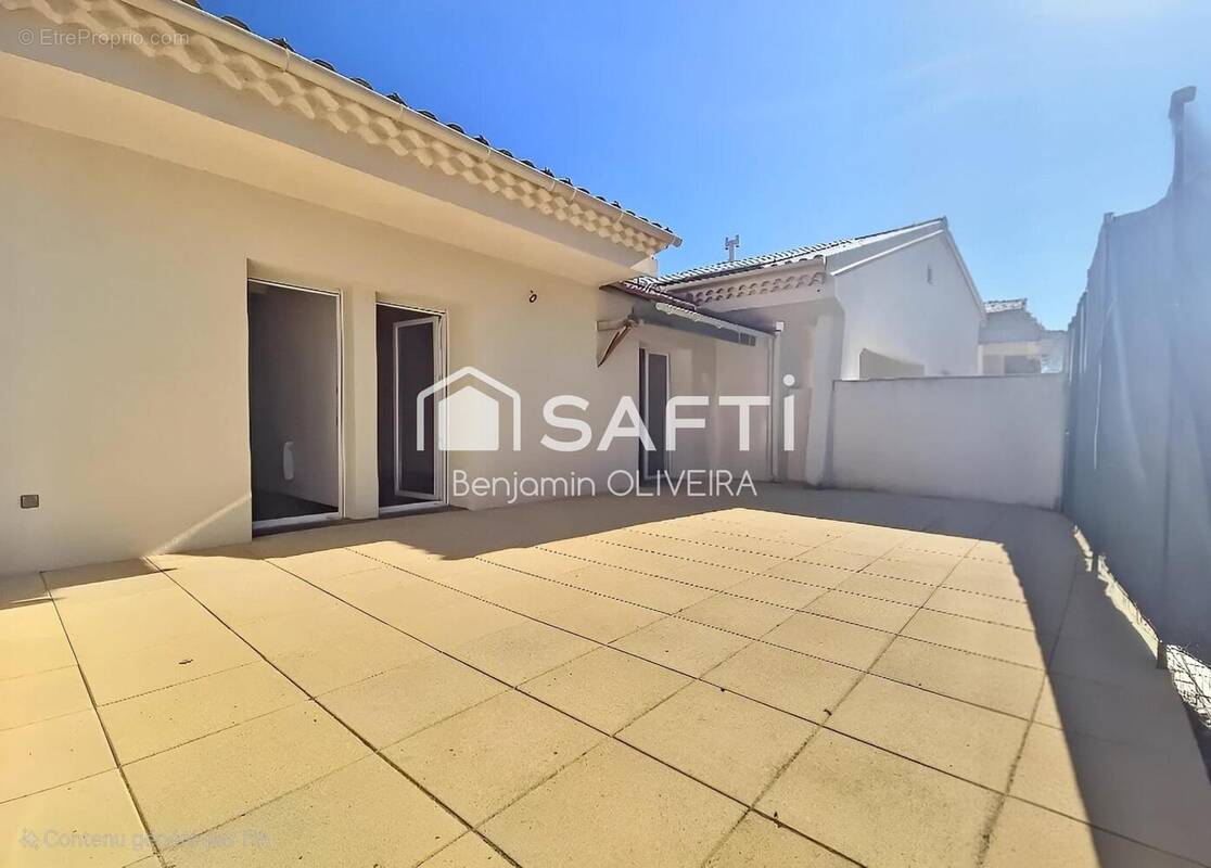 Photo 1 - Maison à GREASQUE