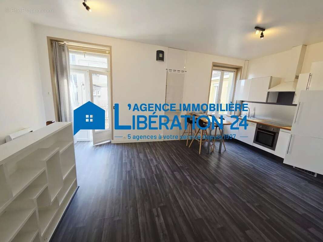 Appartement à SAINT-ETIENNE