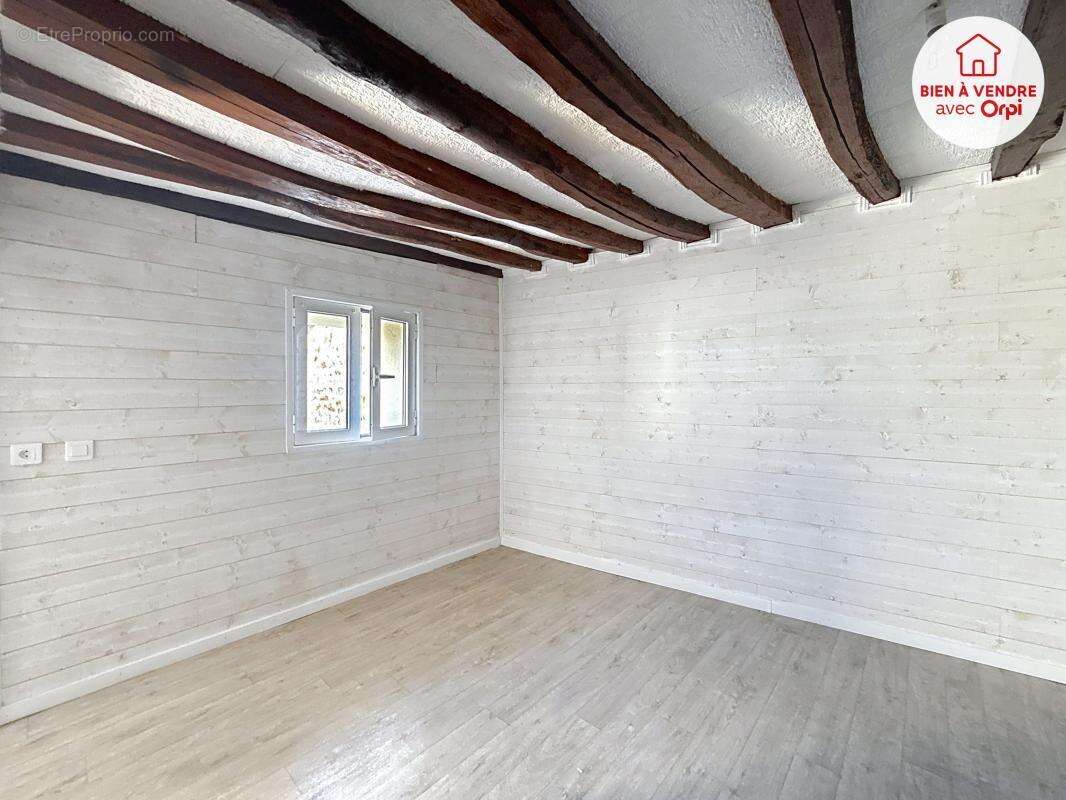 Maison à ARTHIES