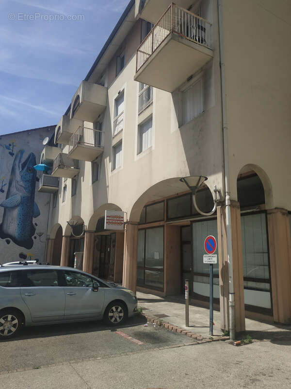 Commerce à VOIRON
