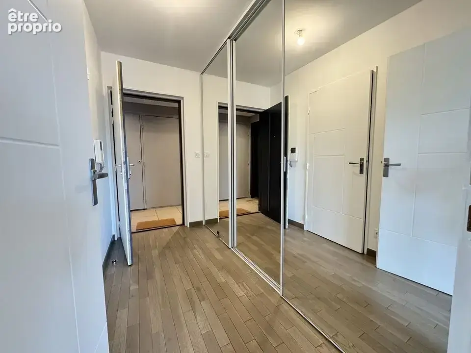 Appartement 2 pièces 40 m² à vendre à Ecully (69130) - photo 8