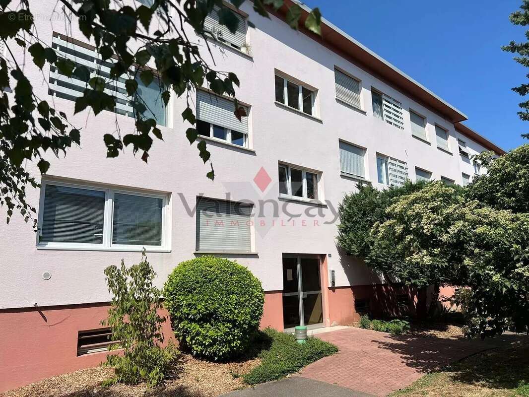 ppaRIXHEIM 4P  lumineux avec balcon et vue sur parc-parking - photo 6