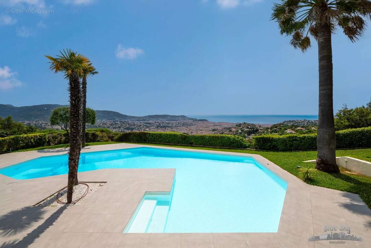 COLLINES NICOISES - NICE PESSICART - Villa individuelle 8/9 pièces - vue panoramique ville et mer - piscine - photo 6