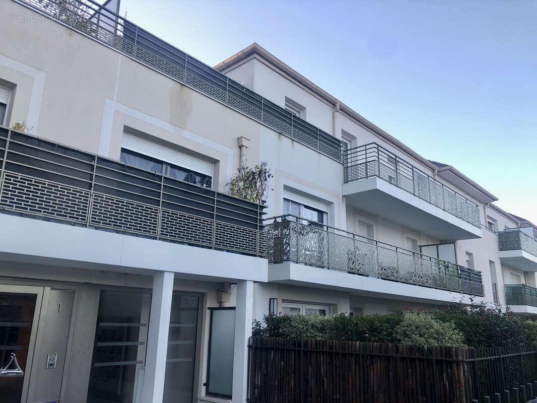 Appartement à CHARNY