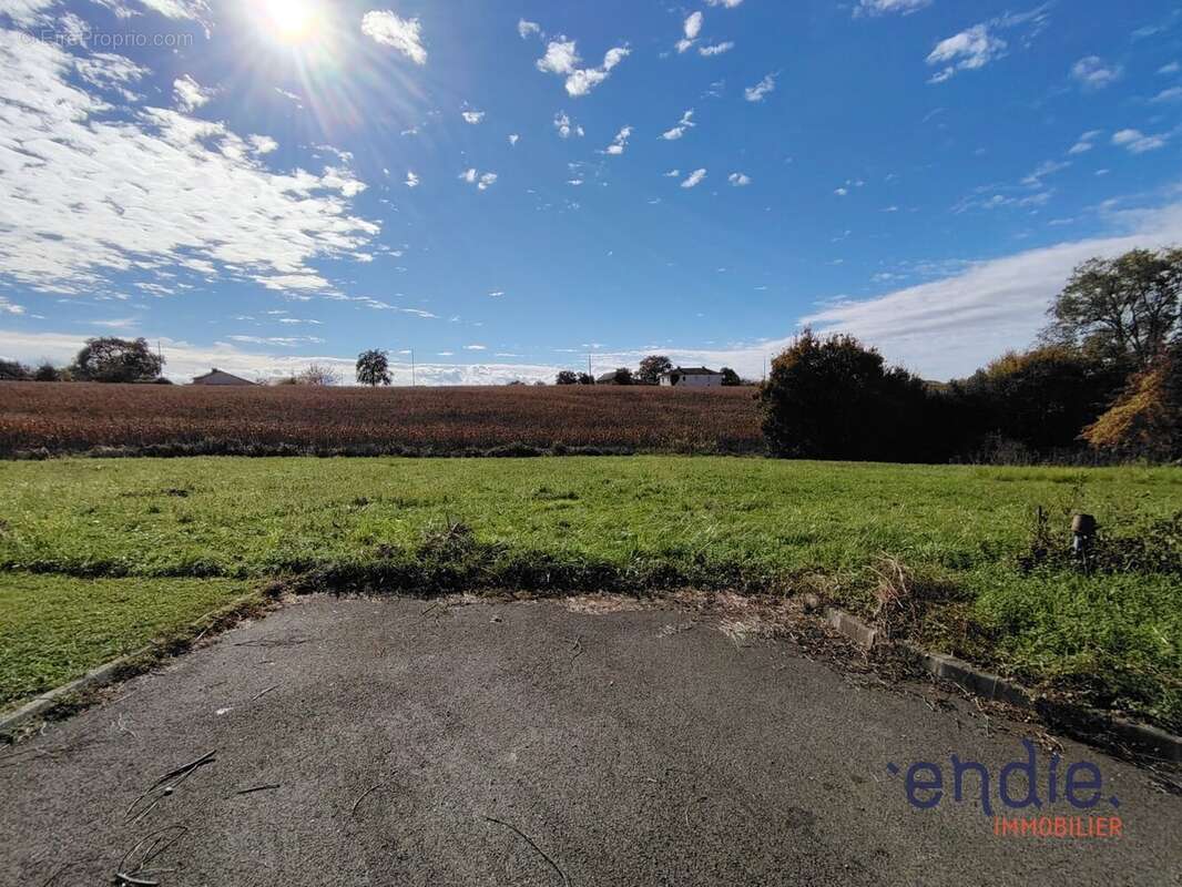 Terrain à POUDENX