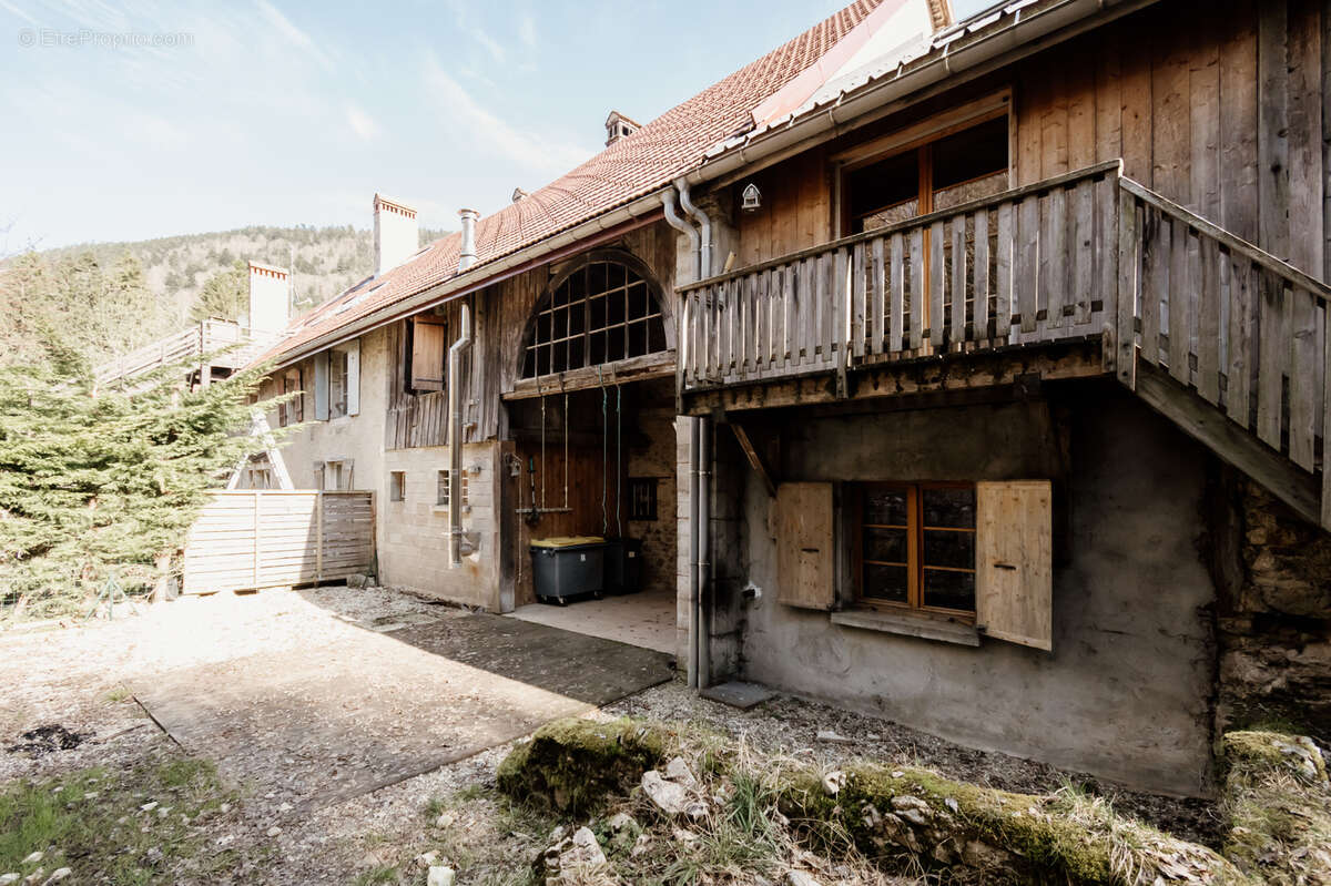 Appartement à JOUGNE