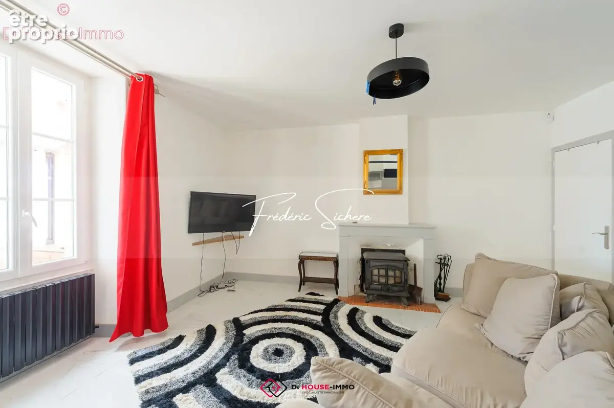 Maison 7 pièces 248 m² à vendre à Marsais (17700) - photo 17