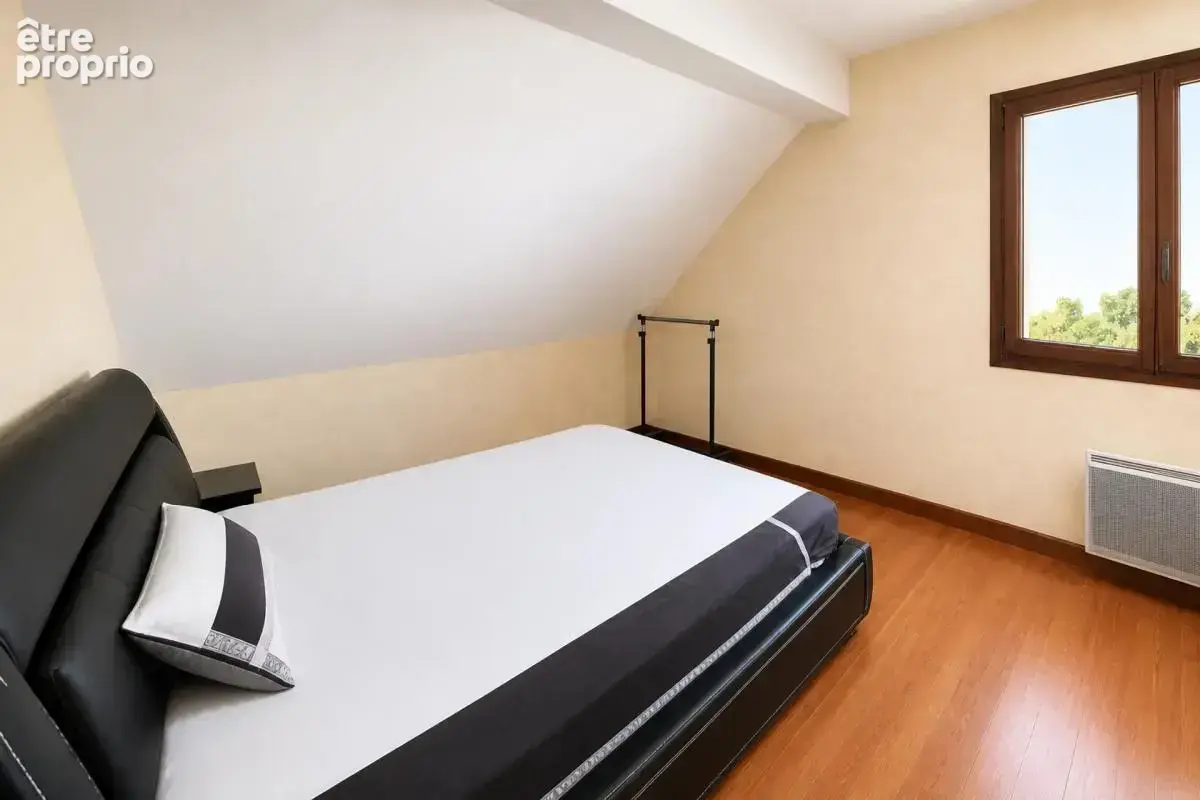 Appartement T2 au deuxième et dernier étage – calme et lumineux - photo 6