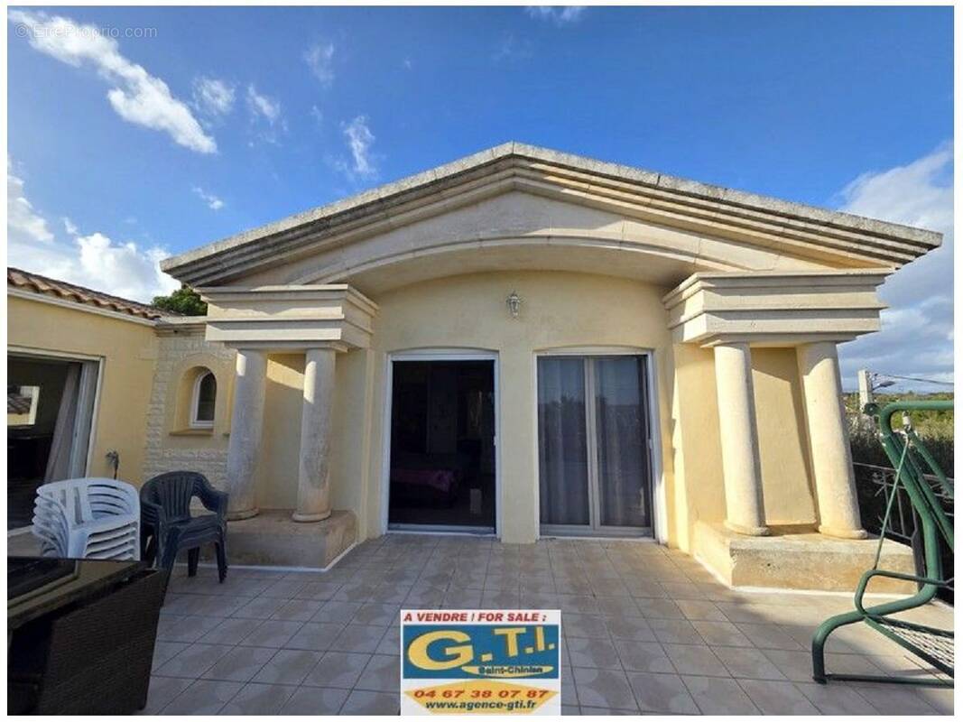Maison à CREISSAN