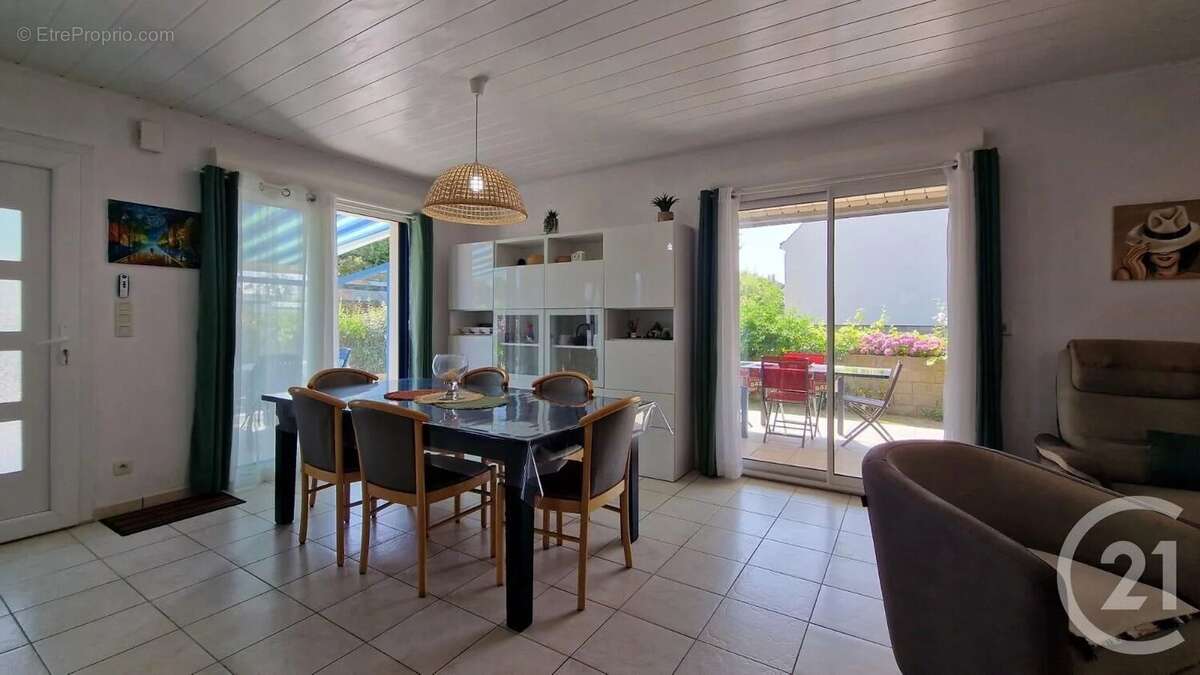 Maison 112 m² à Saint-Pierre-Quiberon  - photo 4