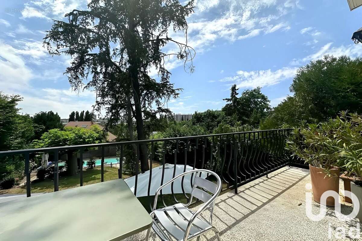 Photo 7 - Maison à LE PLESSIS-ROBINSON