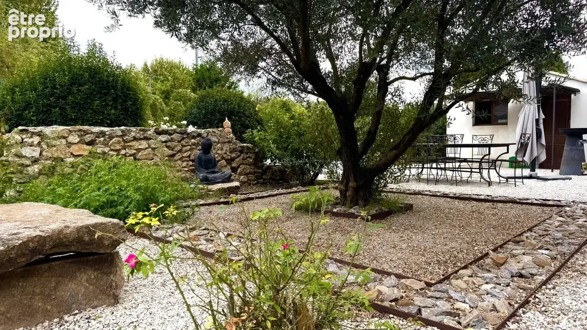 Maison 6 pièces 153 m² à vendre à Saint-Saturnin-Les-Avignon (84450) - photo 6