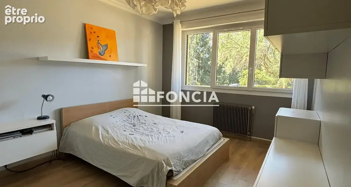 Appartement T4 102 m2, rénové dans un cadre privilégié à ETIOLLES avec PISCINE ET TERRAINS DE TENNIS - photo 7