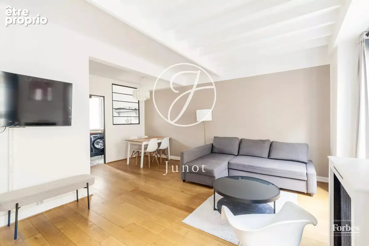 Paris 15e - SUFFREN - Duplex - 3 pièces - 58,69m² Carrez - 61,47m² au sol - 2 chambres - Balcon - photo 16