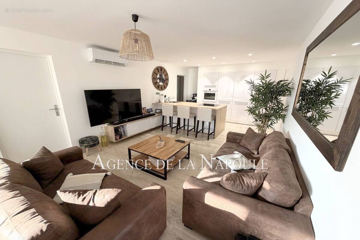 Appartement à MANDELIEU-LA-NAPOULE