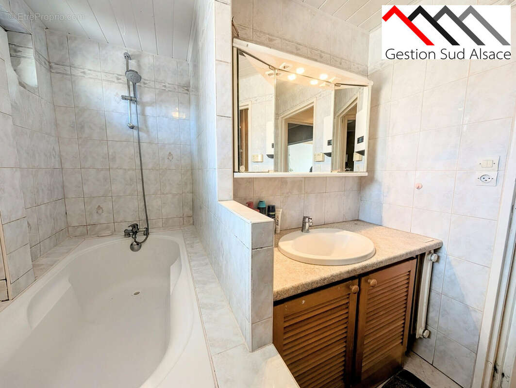 Appartement 79 m² à Saint-Louis  - photo 9