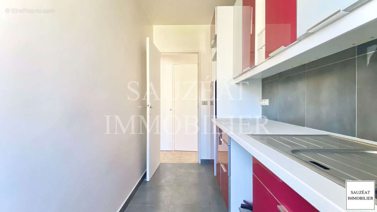 Appartement à MONTROUGE