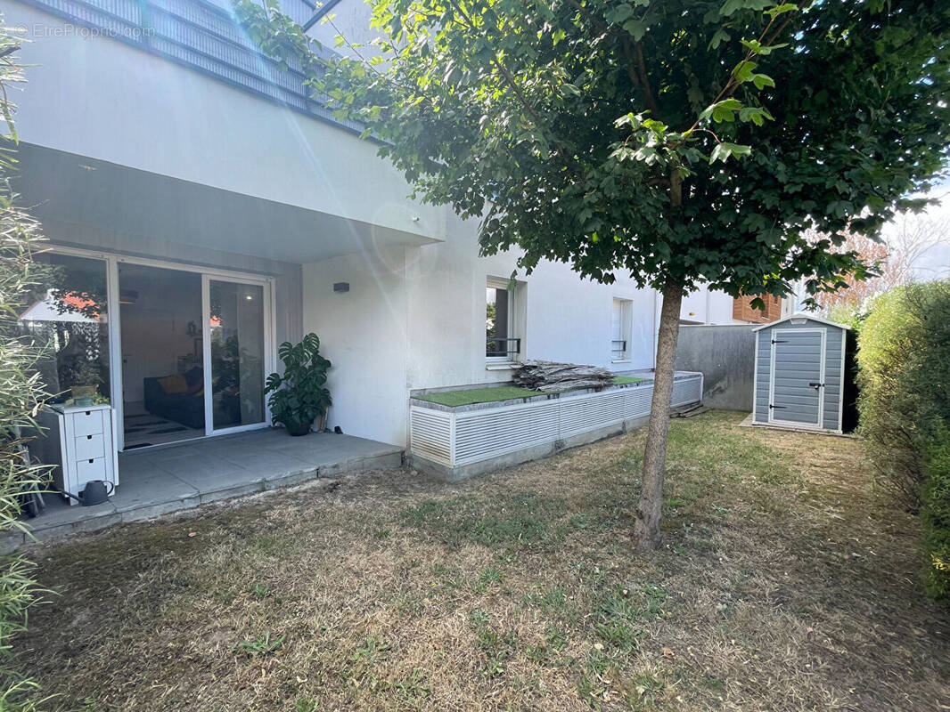 Appartement à SAINT-SEBASTIEN-SUR-LOIRE