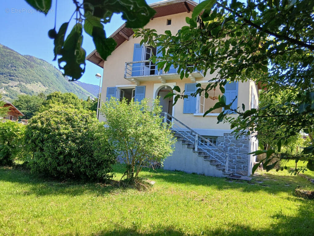 Maison à LA CHAMBRE