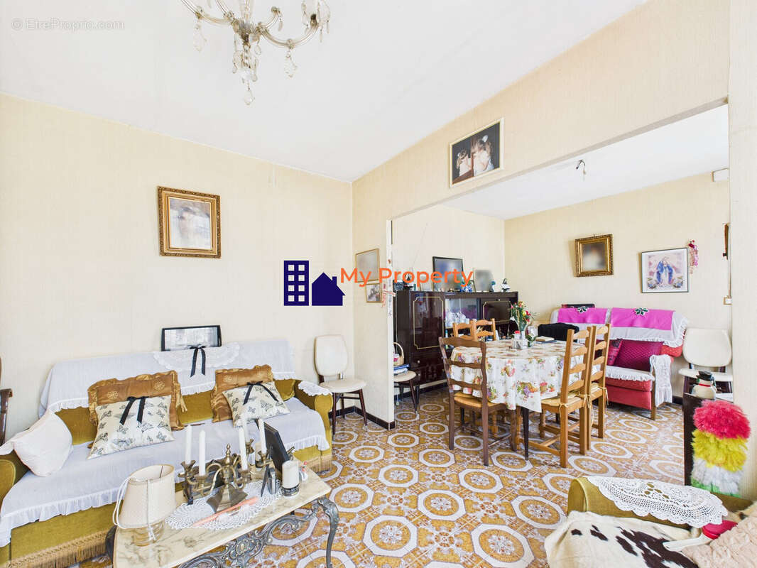 Maison à CARRIERES-SUR-SEINE