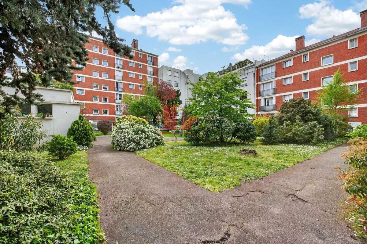 Appartement à VANVES