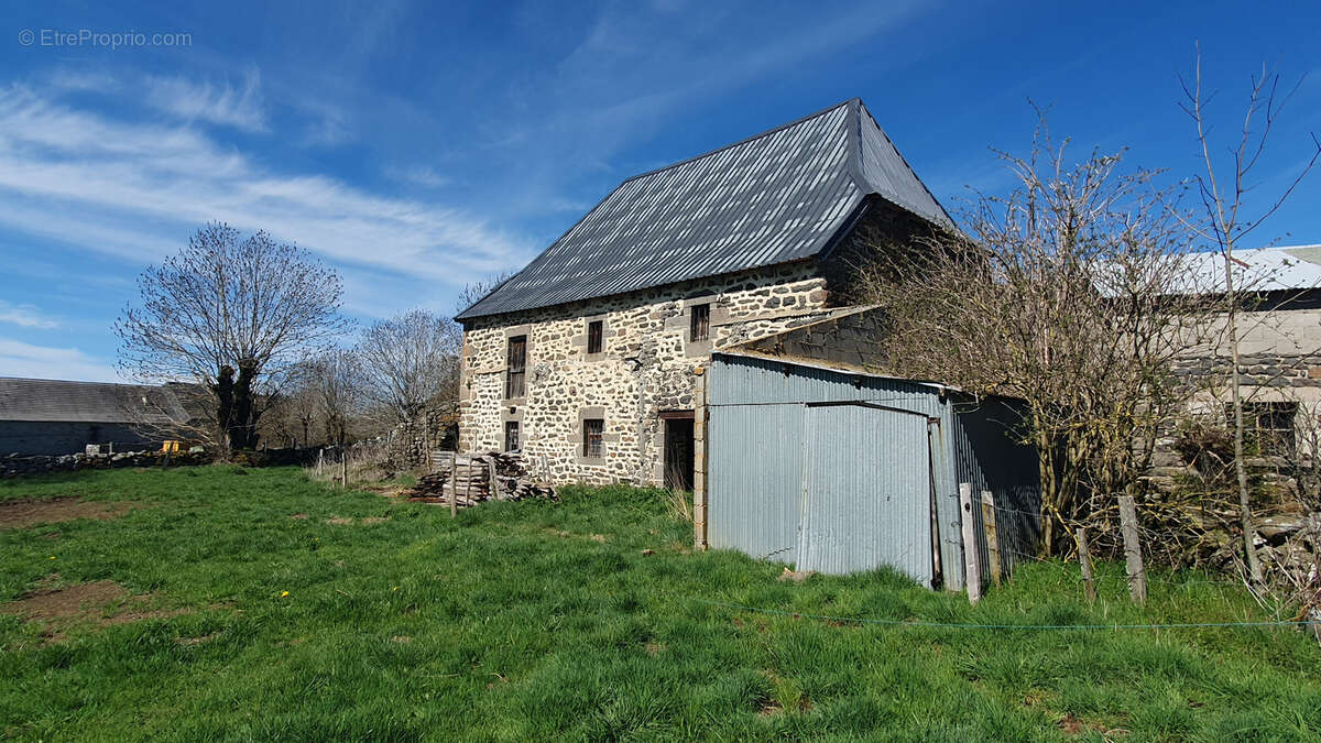 Maison à CUSSAC