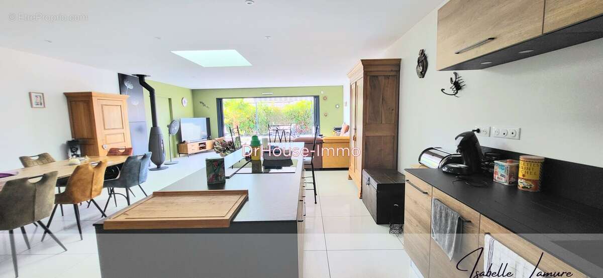 Maison 161 m² à Sainte-Foy  - photo 6