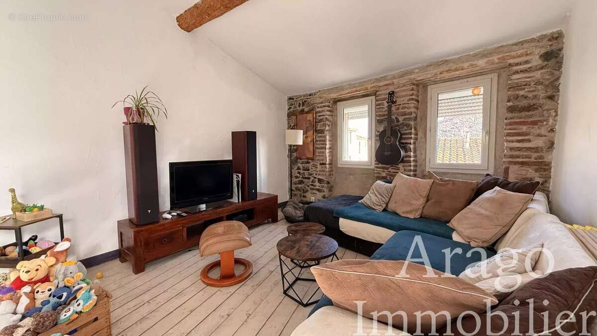 Maison à CASES-DE-PENE