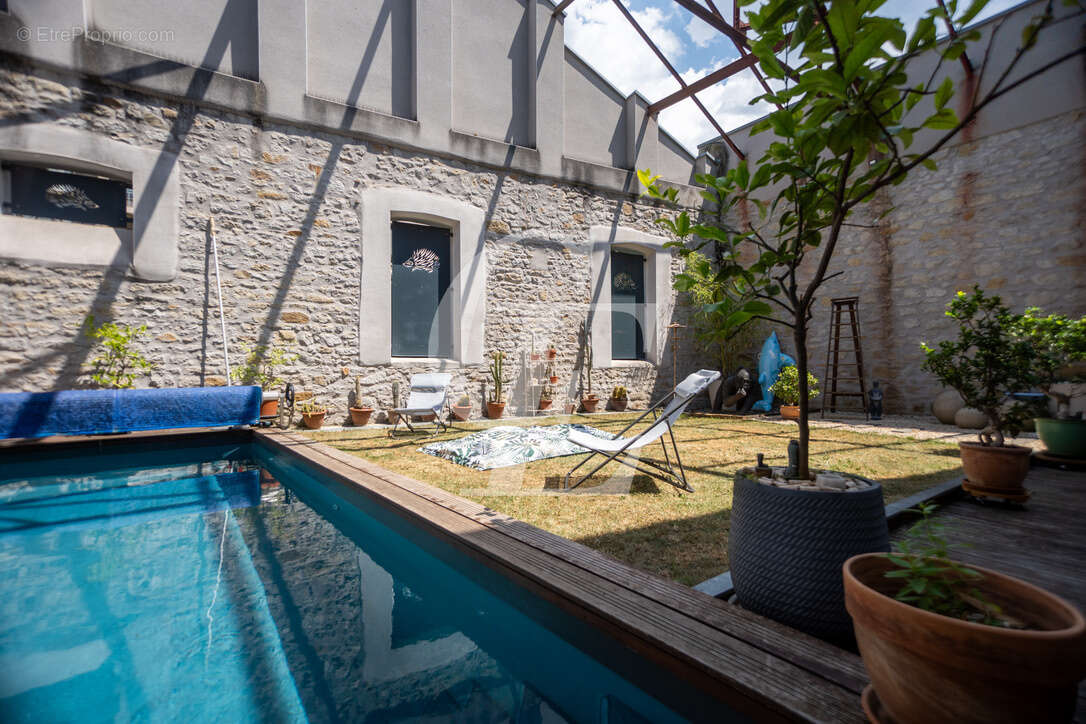 Maison à SAINT-ETIENNE