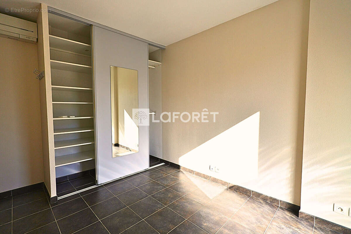 Appartement à VALBONNE