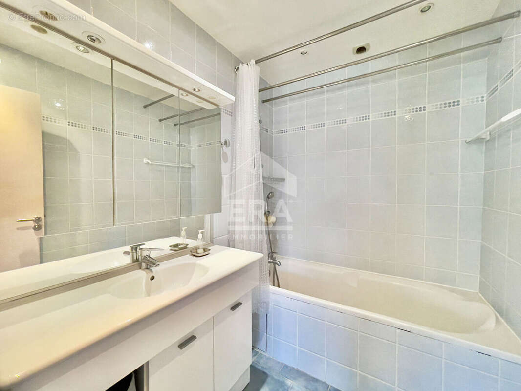 Appartement à SEVRES