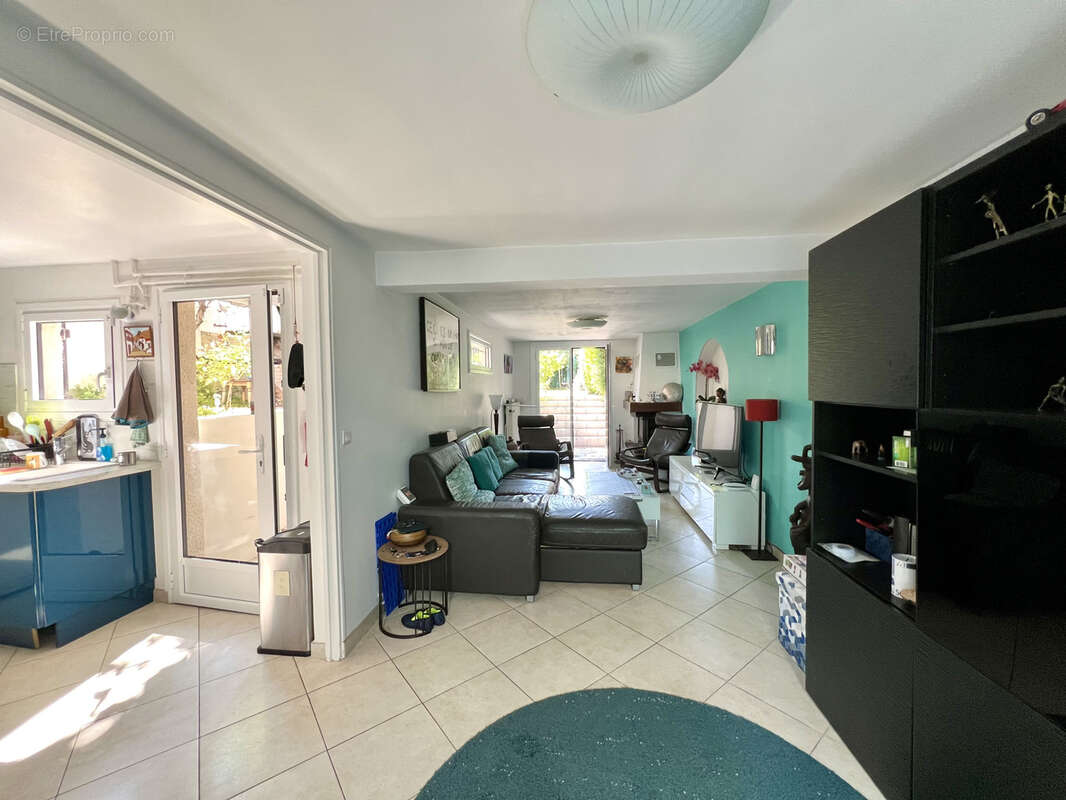 Maison à SARTROUVILLE