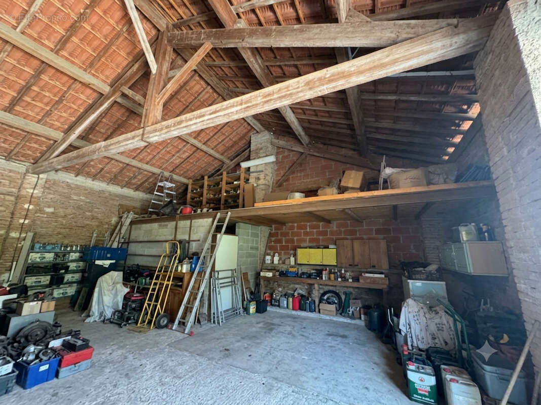 Propriété d'exception 203 m2 & Dépendances de 215 m2 - photo 26