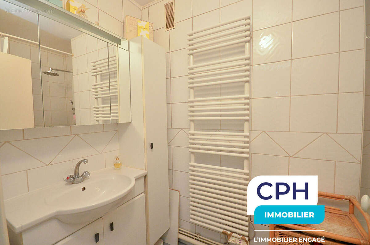 Appartement à PARIS-12E