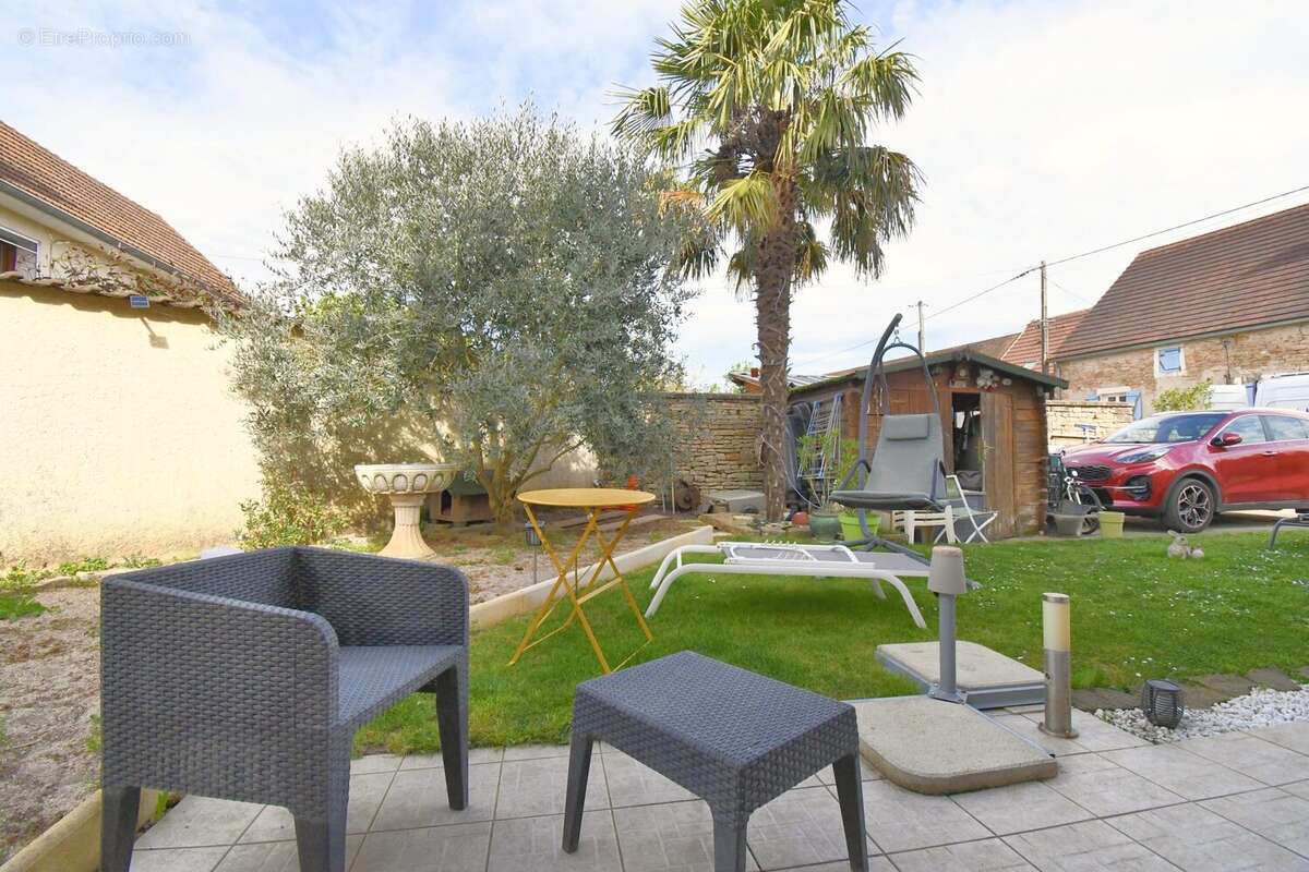Maison 121 m² à Lalheue  - photo 8