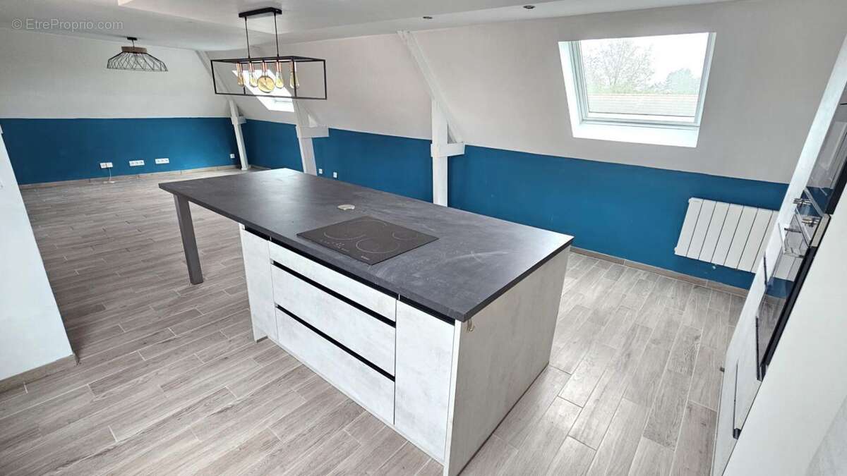 Appartement à CONDE-SUR-VESGRE
