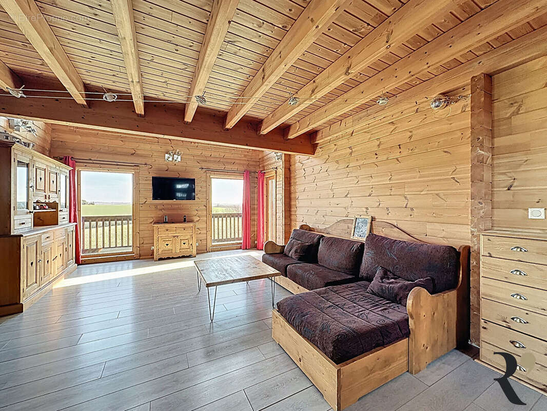 Maison à MONTASTRUC-LA-CONSEILLERE