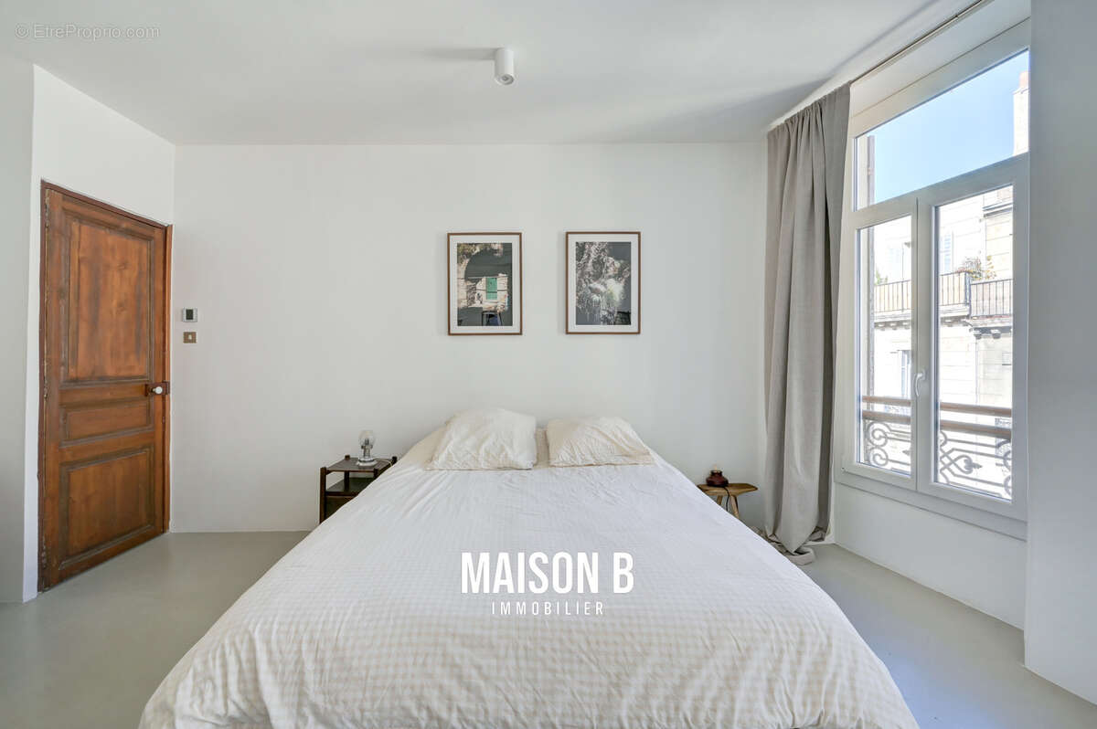 Appartement à MARSEILLE-6E