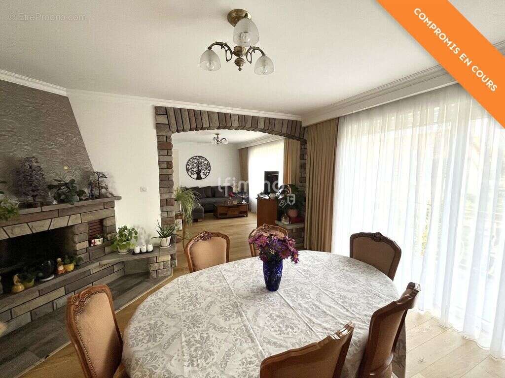 Maison à SERMERSHEIM