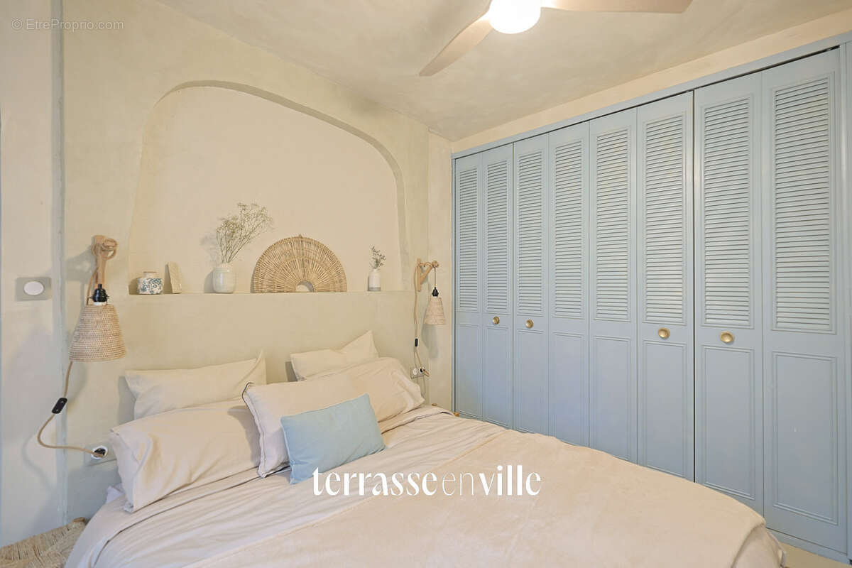 Maison à HYERES
