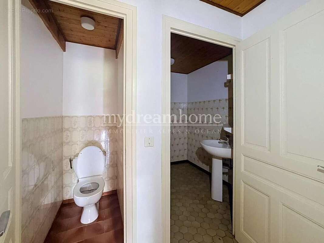 Immeuble de  4 appartements de 2 chambres - Flumet (73590) - photo 22