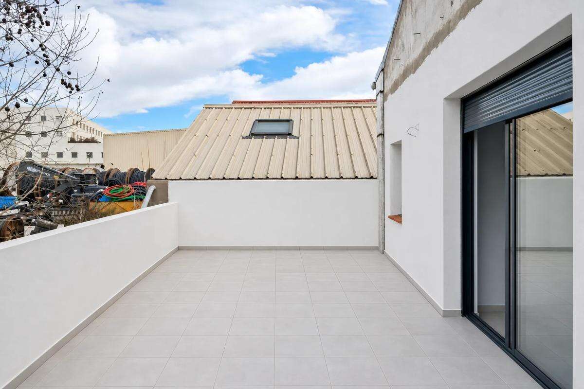 Immeuble rénové à Marseille - photo 4