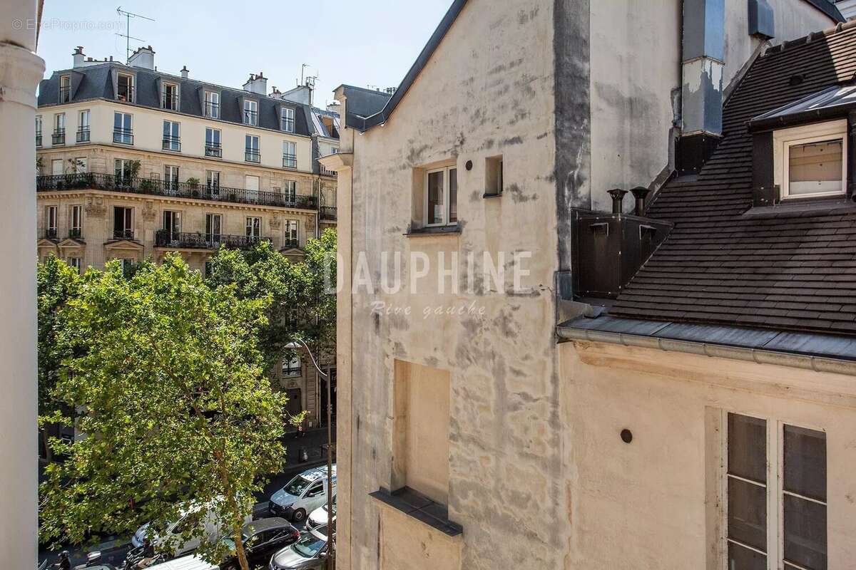 Appartement à PARIS-6E