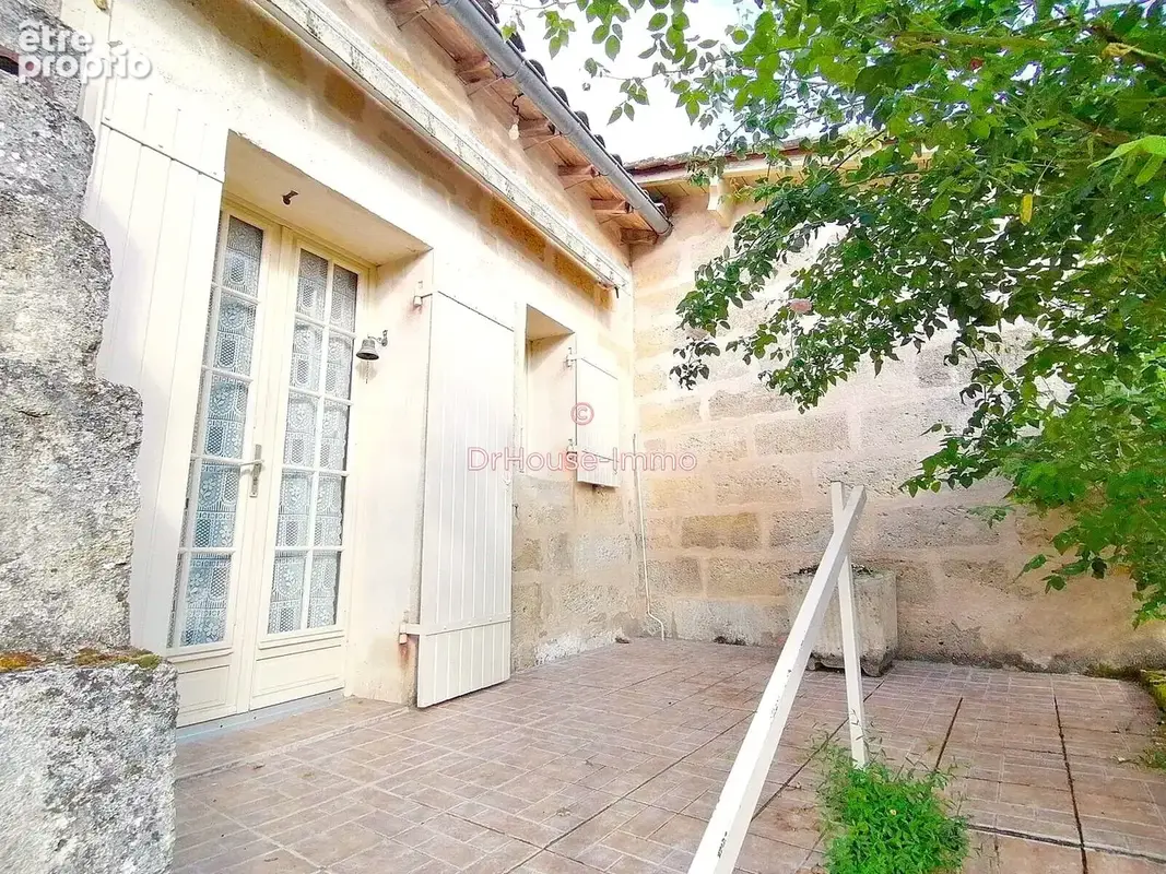 Maison 6 pièces 157 m² à vendre à Les Artigues-De-Lussac (33570) - photo 37
