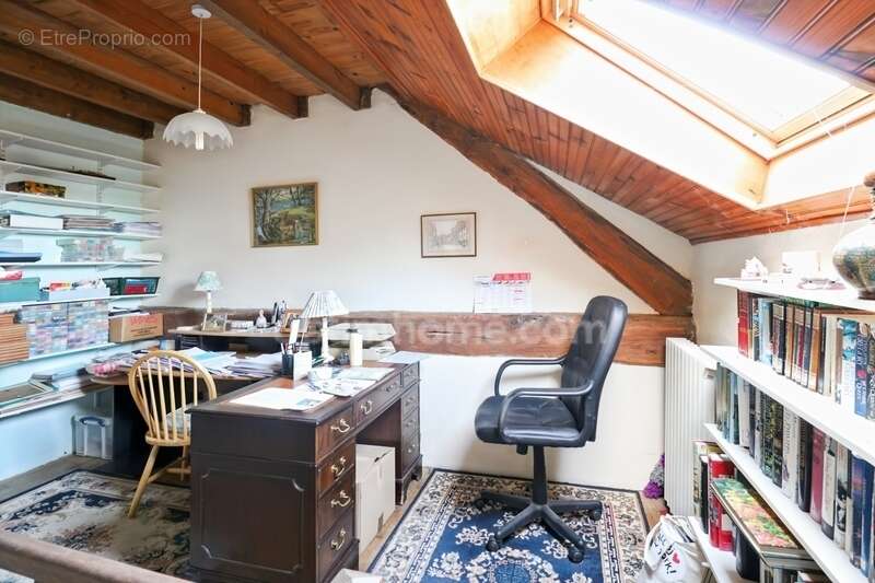 Maison à SAINT-LEGER-MAGNAZEIX